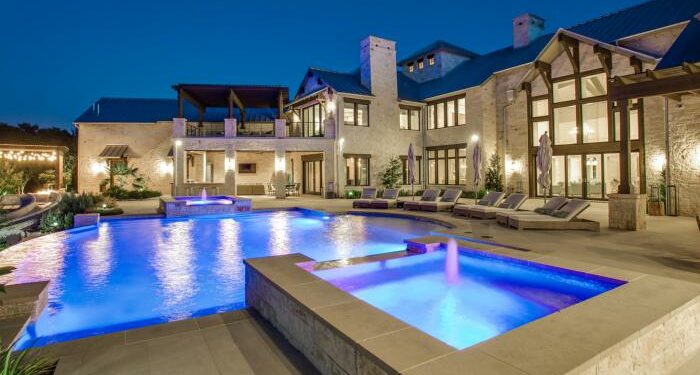 Luxury Homes for Sale | Luxury Real Estate | Luxury Portfolio