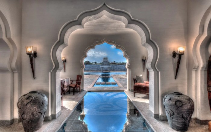 Luxury Small Group Tours India and Europe